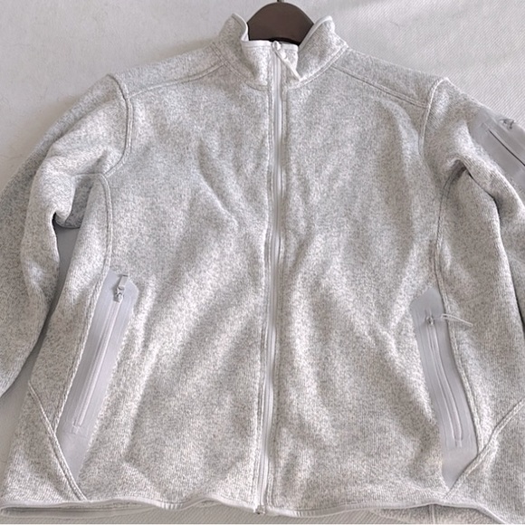 Arc'teryx Covert Cardigan/ Jacket, Women’s large - Picture 7 of 10